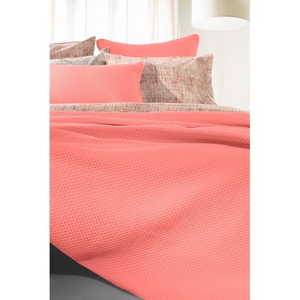 Guy Laroche Riva Coral Set Quilt King Size & Pillowcase 250 x 240