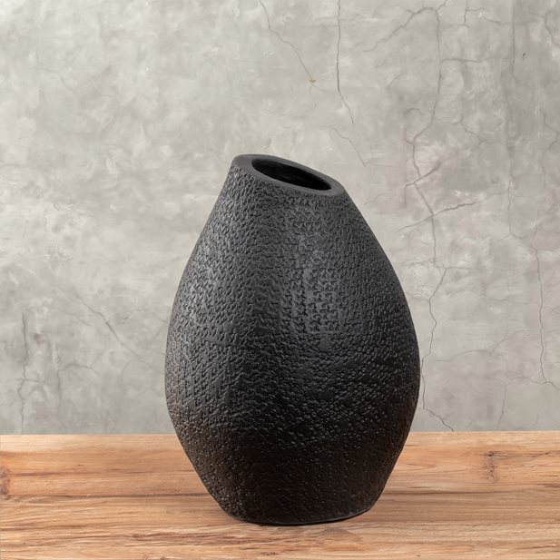 Flavia Small Decorative Clay Vase